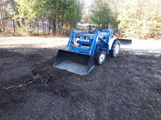 Ford 1100 Tractor